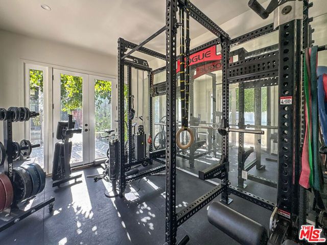 345 Westbourne Drive, Los Angeles, CA 90048