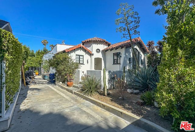 345 Westbourne Drive, Los Angeles, CA 90048