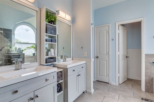 21125 Las Lomas, San Antonio, TX 78258