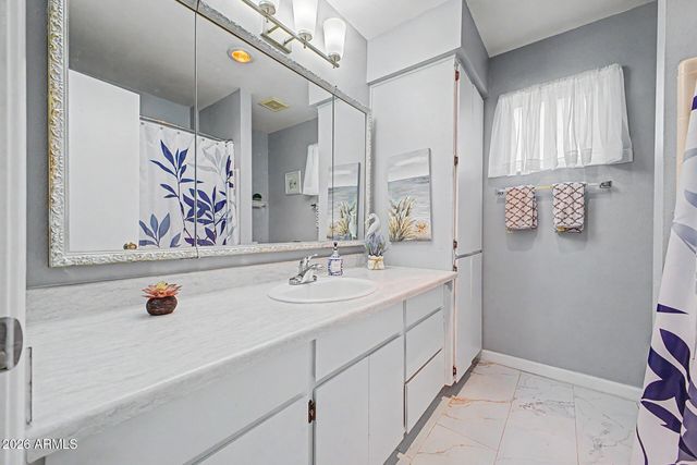 6619 E ELLIS Street, Mesa, AZ 85205