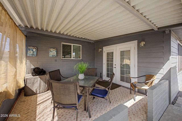 6619 E ELLIS Street, Mesa, AZ 85205