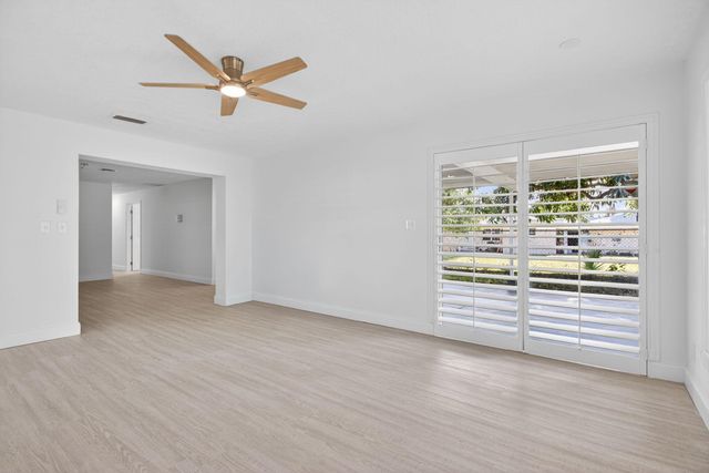 208 NE 14th Avenue, Pompano Beach, FL 33060