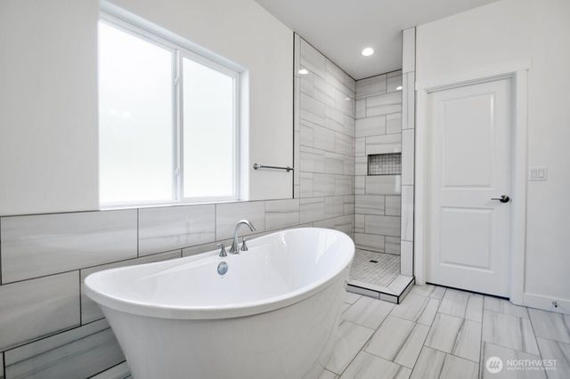 800 Barbara Lane, Centralia, WA 98531