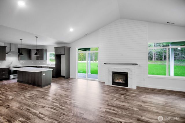 800 Barbara Lane, Centralia, WA 98531