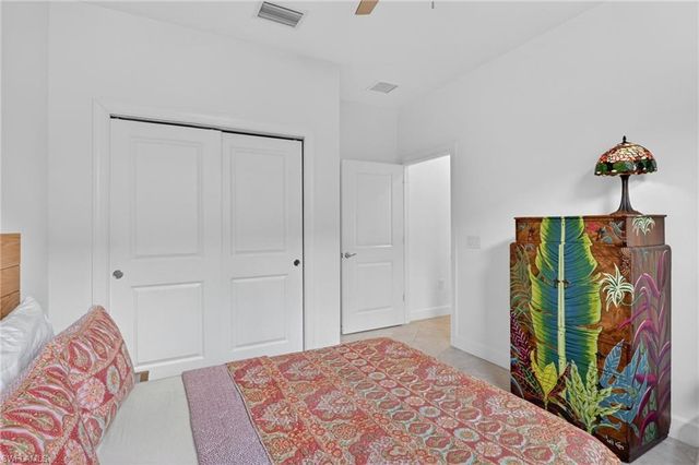 2174 Yellowfin CIR, Naples, FL 34114