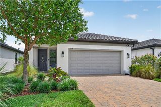 2174 Yellowfin CIR, Naples, FL 34114