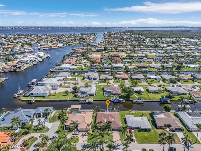 118 SW 51st TER, Cape Coral, FL 33914