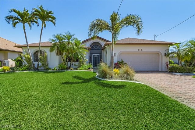 118 SW 51st TER, Cape Coral, FL 33914