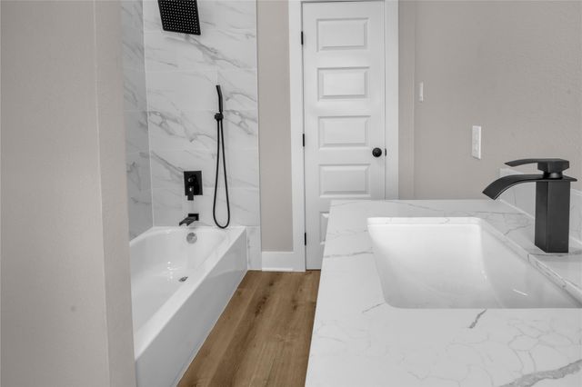 614 11th Street, Galveston, TX 77550