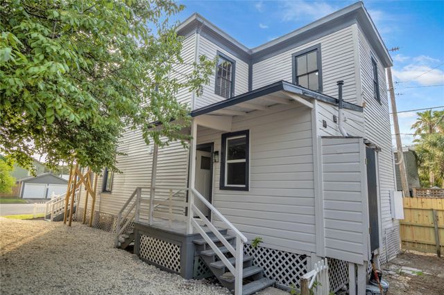 614 11th Street, Galveston, TX 77550