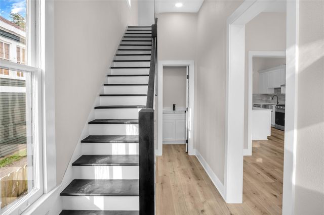 614 11th Street, Galveston, TX 77550