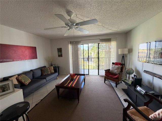 8415 SW 107th Ave 369W, Miami, FL 33173