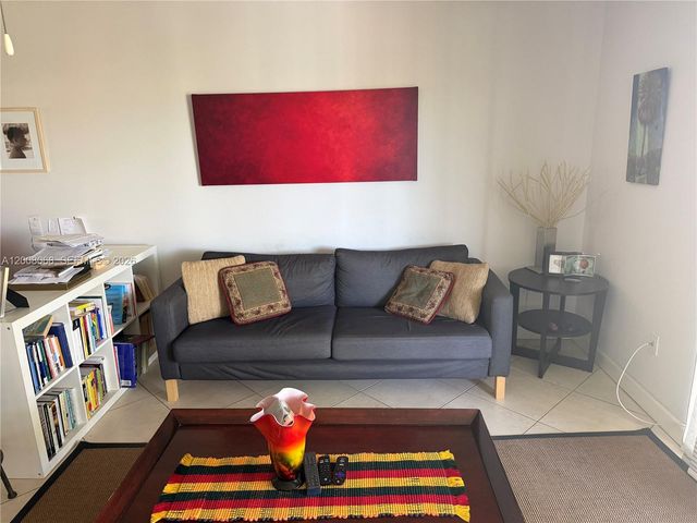 8415 SW 107th Ave 369W, Miami, FL 33173