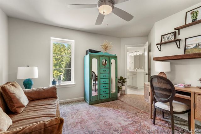 3025 S Boston Court, Tulsa, OK 74114