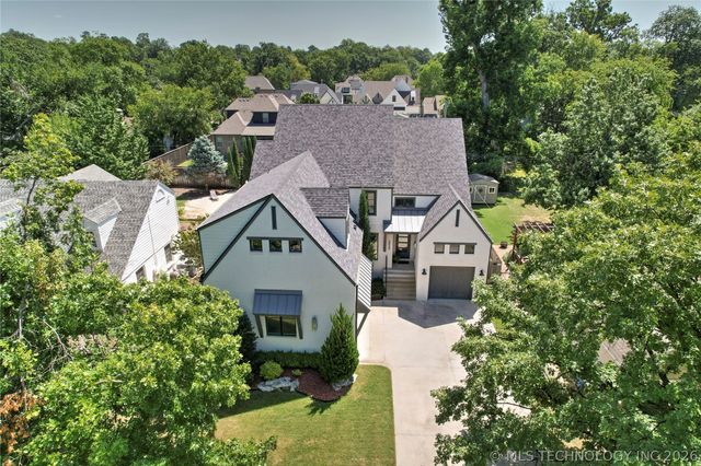 3025 S Boston Court, Tulsa, OK 74114