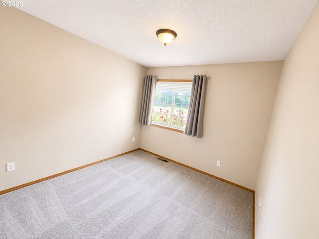 836 Nw 21ST St, Mc Minnville, OR 97128