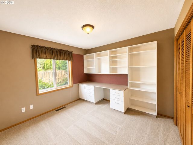836 Nw 21ST St, Mc Minnville, OR 97128