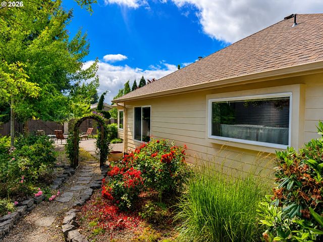836 Nw 21ST St, Mc Minnville, OR 97128