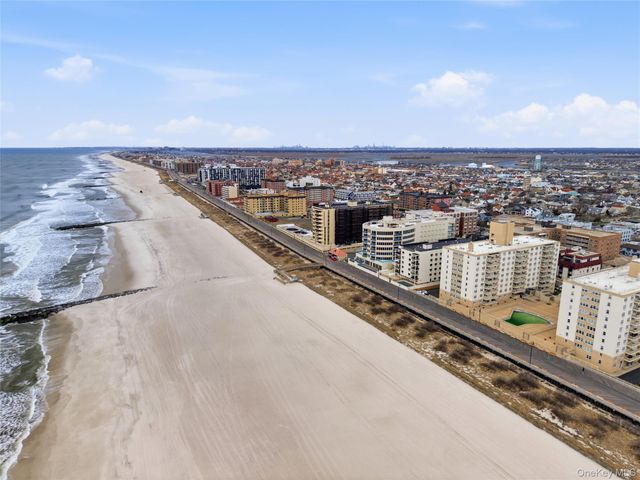 420 Shore Road 3M, Long Beach, NY 11561