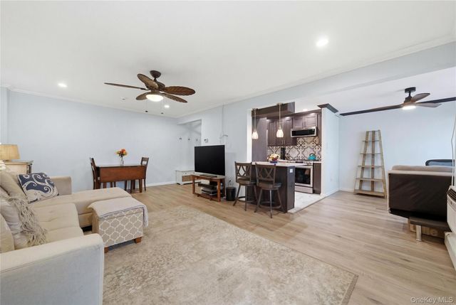 420 Shore Road 3M, Long Beach, NY 11561