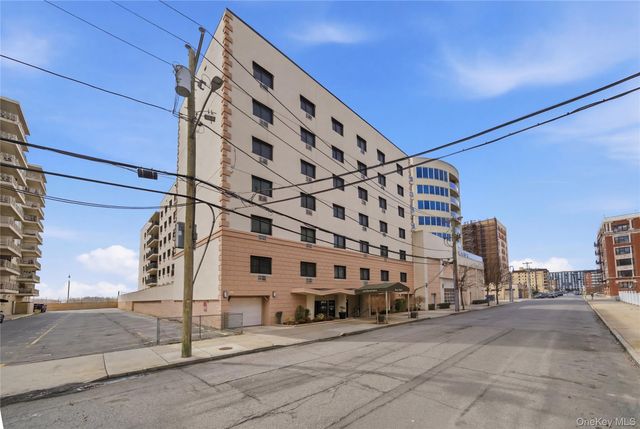 420 Shore Road 3M, Long Beach, NY 11561