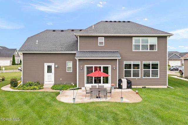 5584 Red Hawk Lane, Sylvania, OH 43560