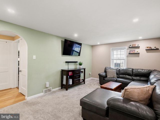 1514 WALNUT ST, Coatesville, PA 19320