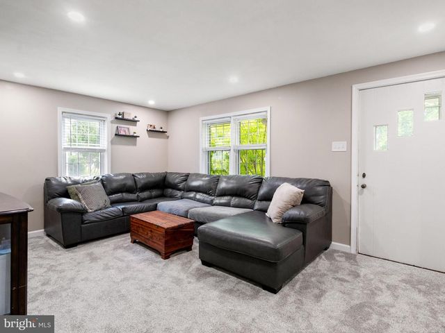 1514 WALNUT ST, Coatesville, PA 19320