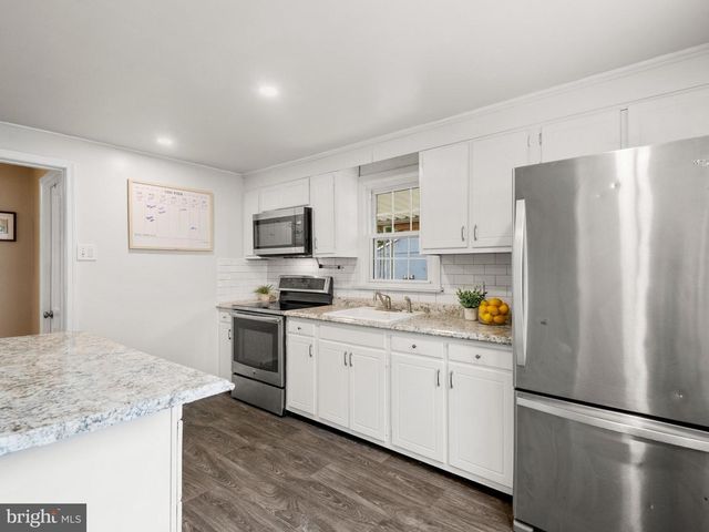 1514 WALNUT ST, Coatesville, PA 19320