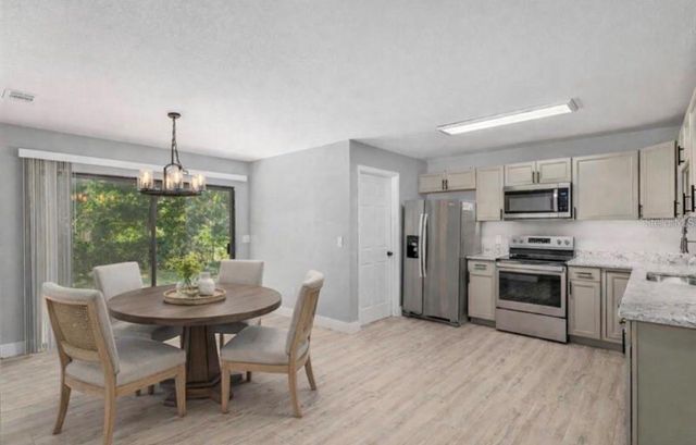 1911 SW 34TH COURT, Ocala, FL 34474