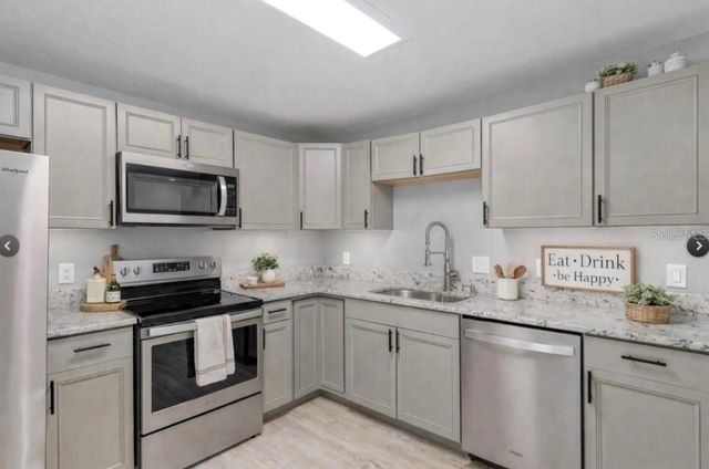 1911 SW 34TH COURT, Ocala, FL 34474