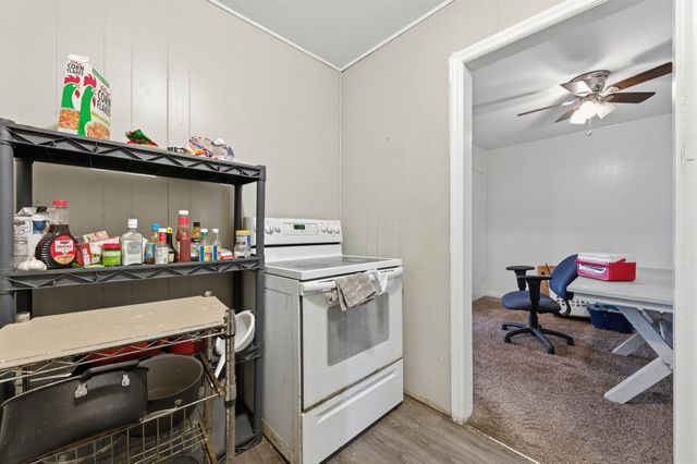 1050 N Pinecrest, Wichita, KS 67208