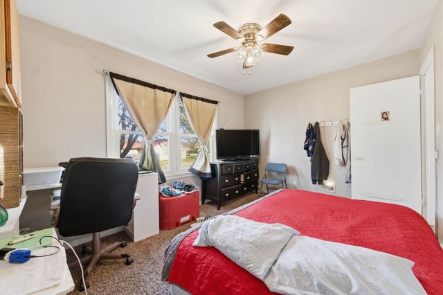 1050 N Pinecrest, Wichita, KS 67208