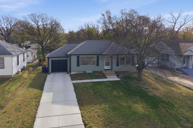 1050 N Pinecrest, Wichita, KS 67208