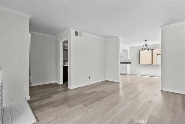 18958 Sherman Way 17, Reseda, CA 91335