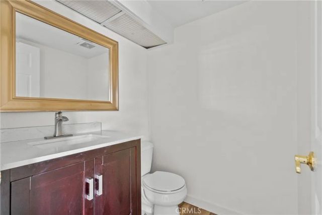 18958 Sherman Way 17, Reseda, CA 91335