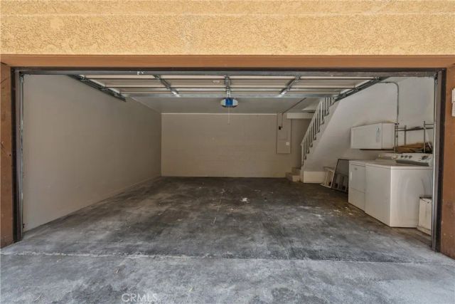 18958 Sherman Way 17, Reseda, CA 91335