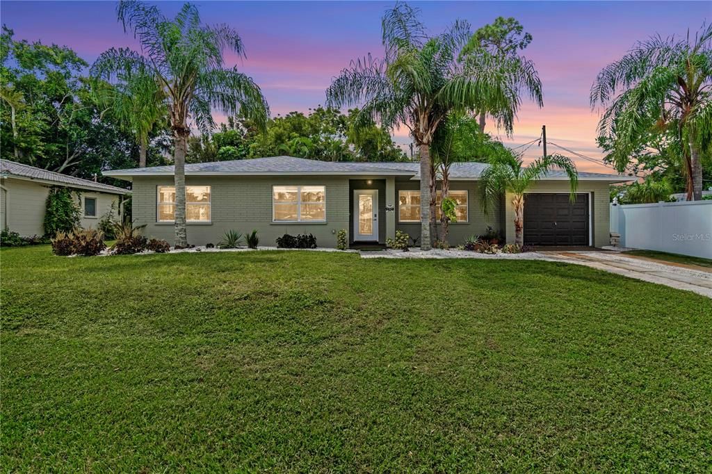 9854 51ST AVENUE N, St Petersburg, FL 33708
