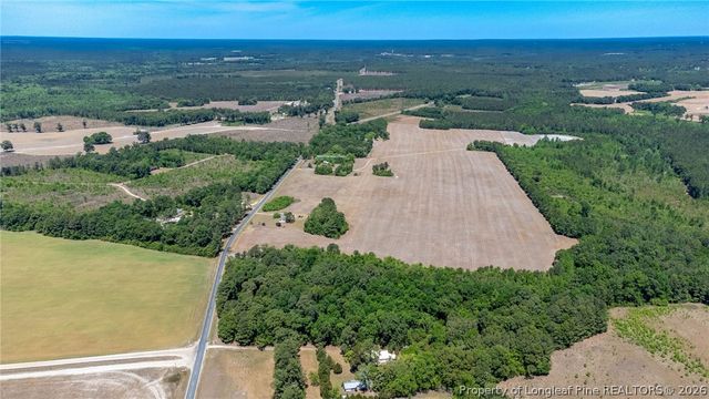 1798 Gainey Road, Raeford, NC 28376