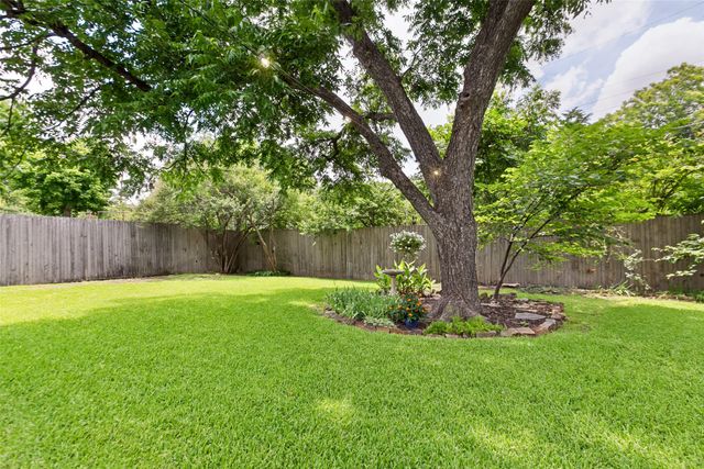 306 S Lois Lane, Richardson, TX 75081