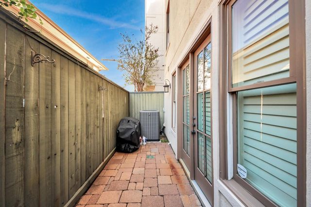 1434 Wichita Street, Houston, TX 77004