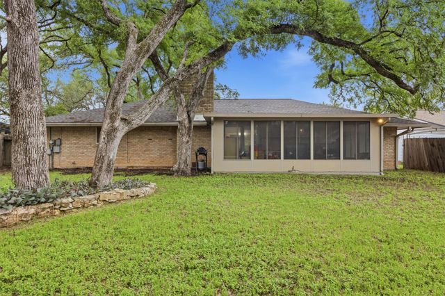 5813 Gateshead DR, Austin, TX 78745