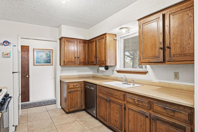 5813 Gateshead DR, Austin, TX 78745