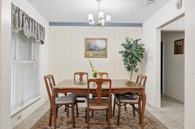 5813 Gateshead DR, Austin, TX 78745