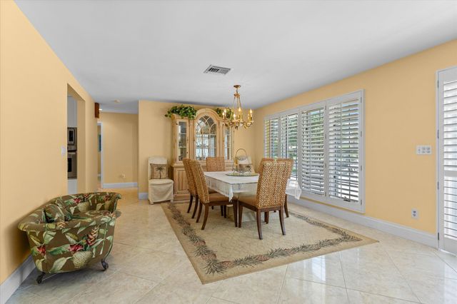 2141 NE 29th Street, Lighthouse Point, FL 33064