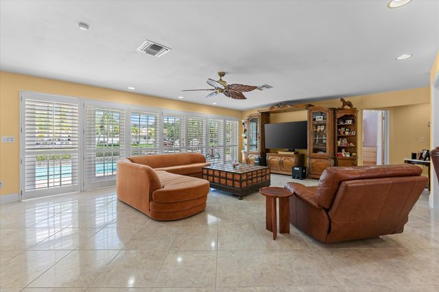 2141 NE 29th Street, Lighthouse Point, FL 33064