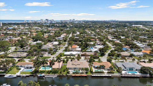2141 NE 29th Street, Lighthouse Point, FL 33064