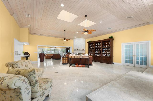 2141 NE 29th Street, Lighthouse Point, FL 33064