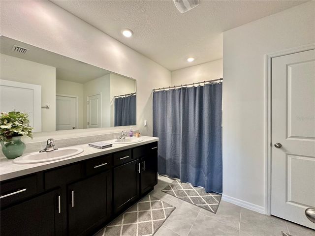 19 HICKORY COURSE RADIAL, Ocala, FL 34472