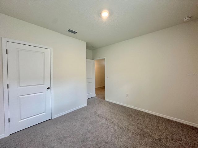 19 HICKORY COURSE RADIAL, Ocala, FL 34472